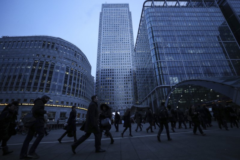 Britain may intervene to get more women in top finance jobs