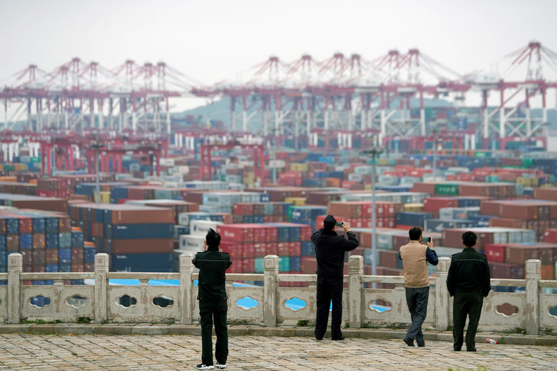 China commerce ministry urges U.S. to abandon unilateralism, use dialogue