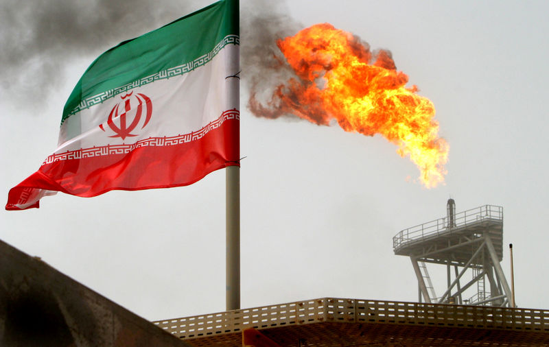 China defies U.S. pressure as EU parts ways with Iranian oil