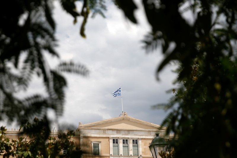 Debt deal a credit positive for Greece: Moody's