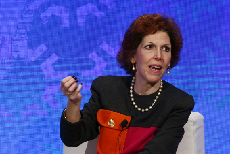 Fed's Mester reiterates support for gradual U.S. rate increases
