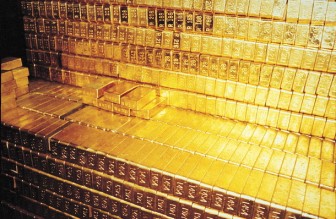 Gold up 1 pct on hopes over 'fiscal cliff' talks, Greece