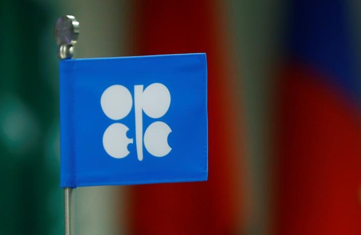 Physical oil market sends warning to OPEC rout might not be over
