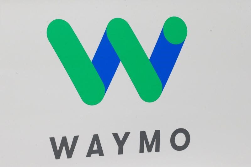 Waymo targets second senior executive in Uber self-driving dispute