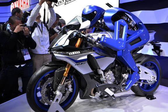 Yamaha introduces ‘MotoBot’, a motorcycle riding robot