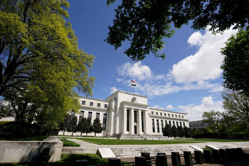 Fed bans stock trading, restricts other investing activities by top officials