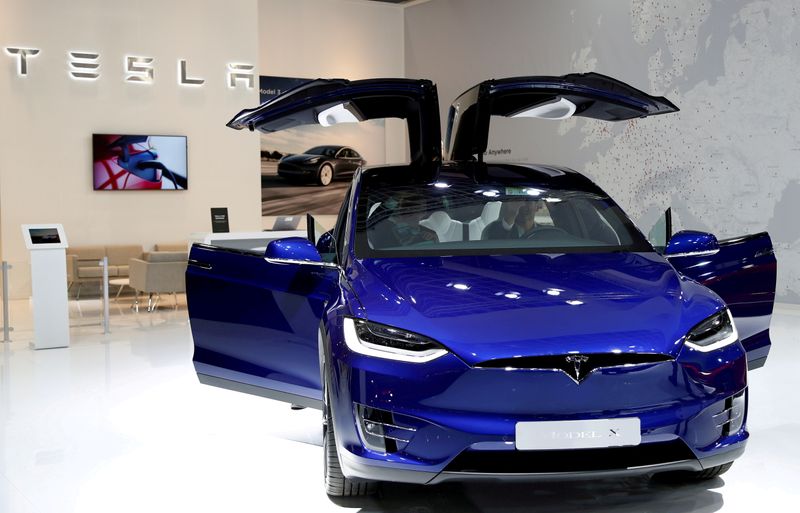 Tesla hikes price of Model X, Model S variants by ,000