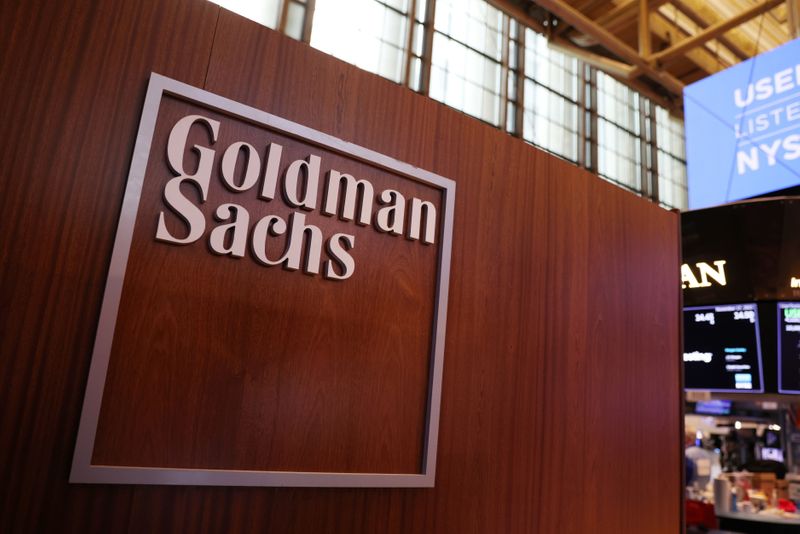 Federal Reserve's high interest rates trigger market reactions; Goldman Sachs adjusts GDP projections