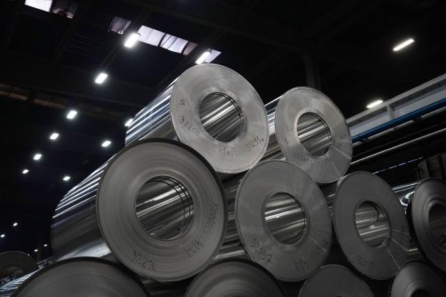 Aluminum Jumps After Australian Ban on Alumina Exports to Russia