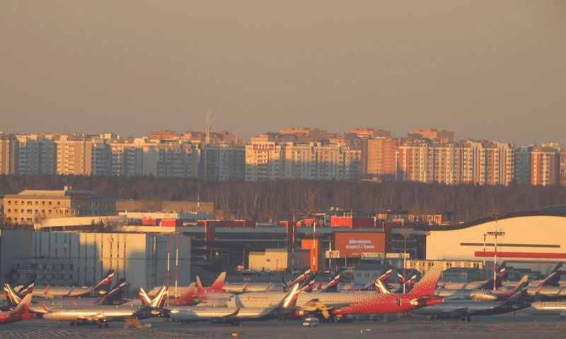 Russia pledges 19.5 billion roubles in state support for airlines