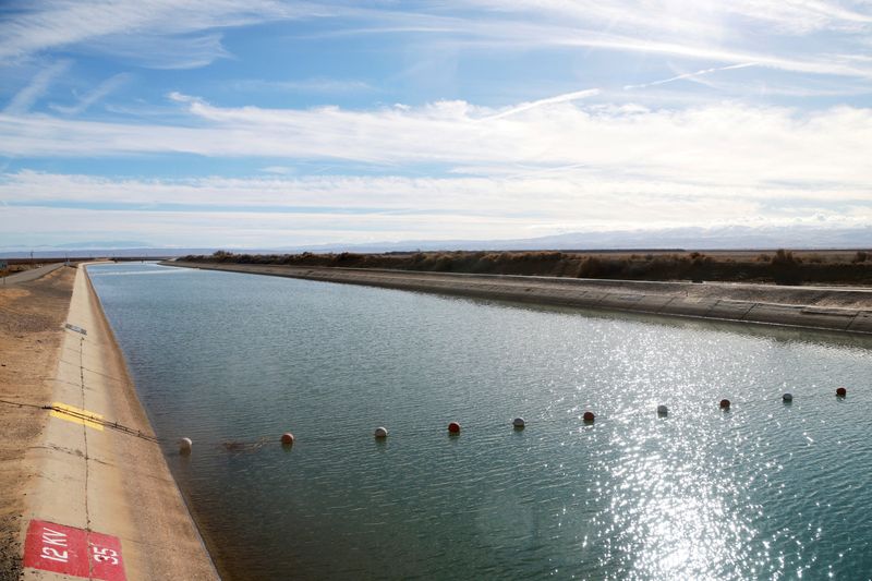 California drought could nearly halve hydropower output, boost electricity prices