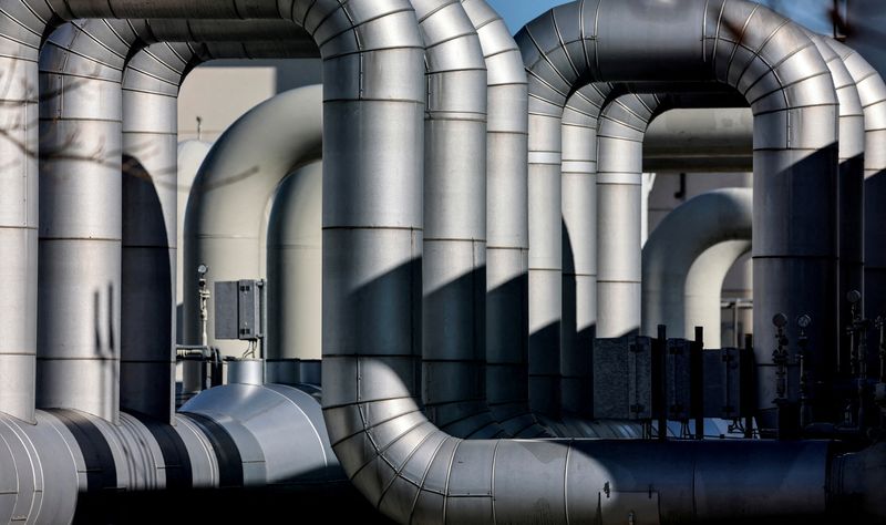 Analysis-Running short of gas: Russia's pipeline repair has Europe worried