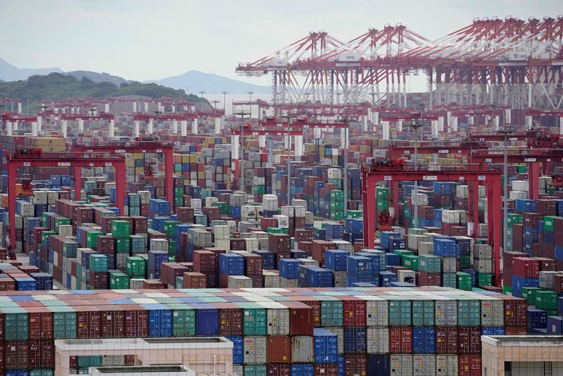 Cutting tariffs on Chinese goods benefit China, U.S. and world: Chinese ministry