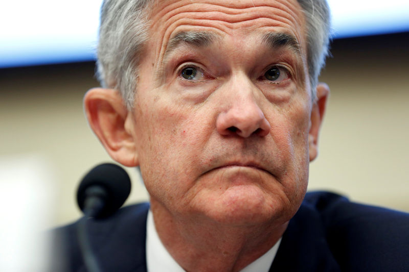 S&P 500 Slumps as Powell Pushes Back Against Fed Pause