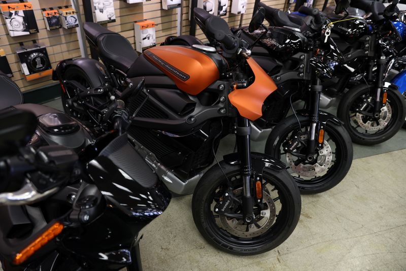 Harley-Davidson spins off LiveWire in .8 billion SPAC merger
