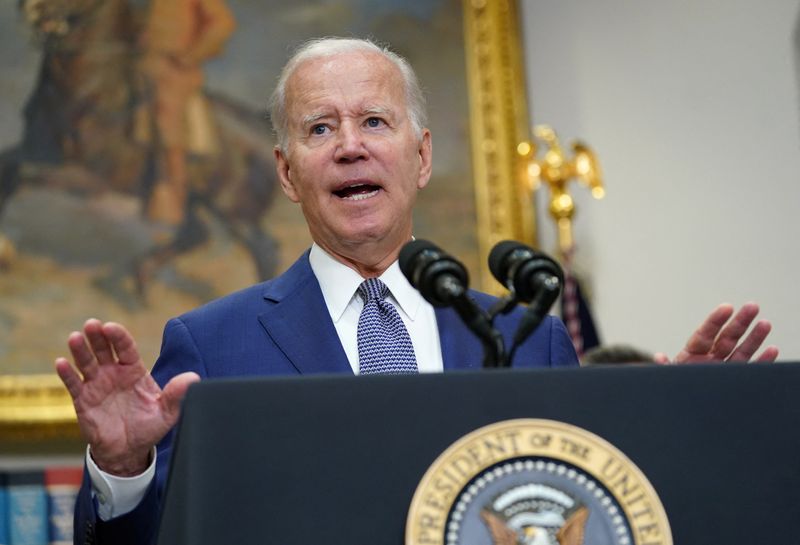 Biden Hails Inflation Data as ‘Welcome News’ Ahead of Holidays