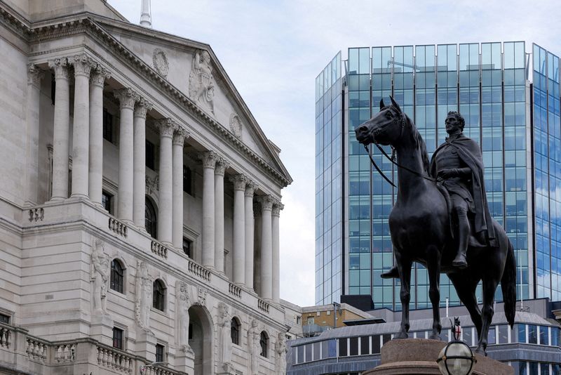 BoE's Mann: bond purchases for stability were targeted and temporary