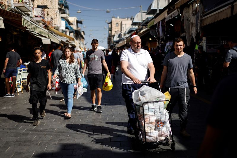 Living costs top worry for Israeli voters stuck in election treadmill