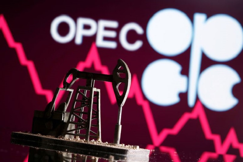 Oil prices in 6th weekly side as bears sharpen claws after OPEC+ cuts fall short