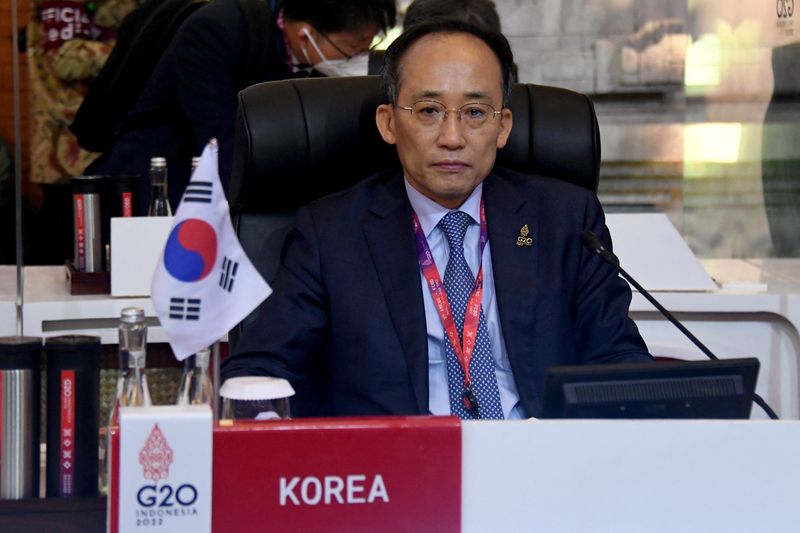 S.Korea to scrap taxes for foreigners' income from bonds - minister