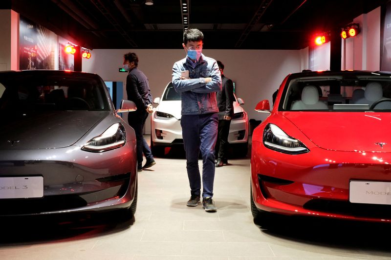 Tesla cuts starter prices for Model 3, Model Y in China by up to 9%