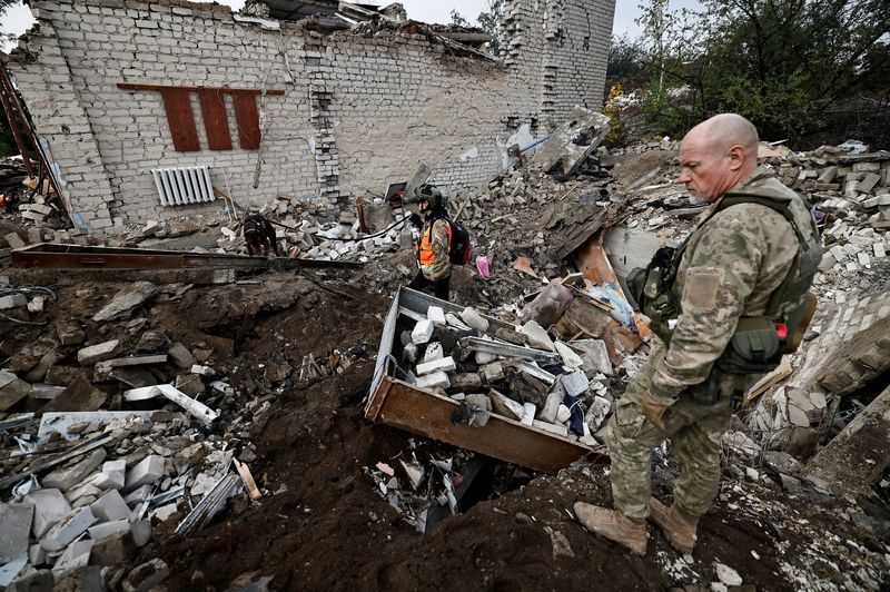 U.S. lawmakers promise more money, weapons as Ukraine faces 'Hurricane Putin'