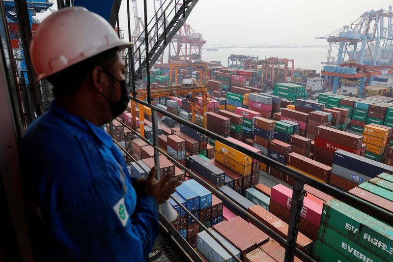 Strong exports likely boosted Indonesia's economy in Q3 - Reuters poll