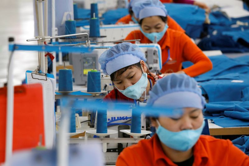 Weakening global demand hurts Vietnam's garment makers - industry official