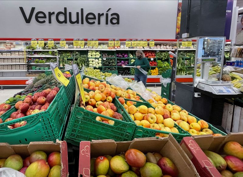 Argentina inflation to cool slightly on food price freezes, analysts say