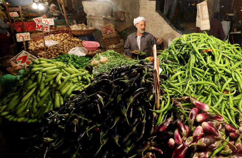Egypt inflation seen jumping to 18.75% in November, post-devaluation - Reuters Poll