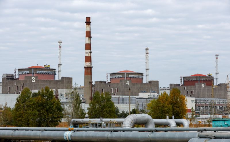 Ukraine to increase bonuses for staff at nuclear plant who remain loyal