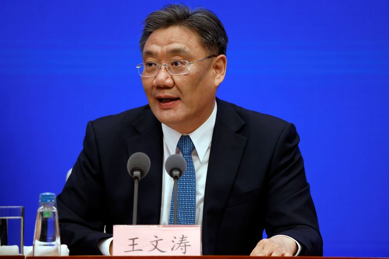 China open to foreign firms' opinions, commerce ministry says