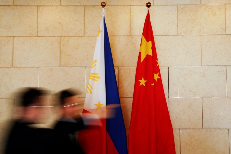 China, Philippines agree to handle disputes peacefully, boost cooperation