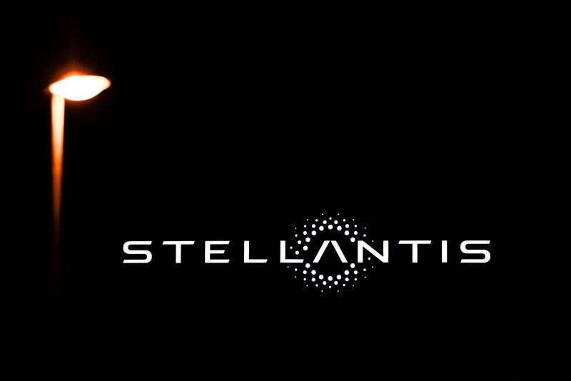 Stellantis plans to cut one in five French outlets in dealership revamp