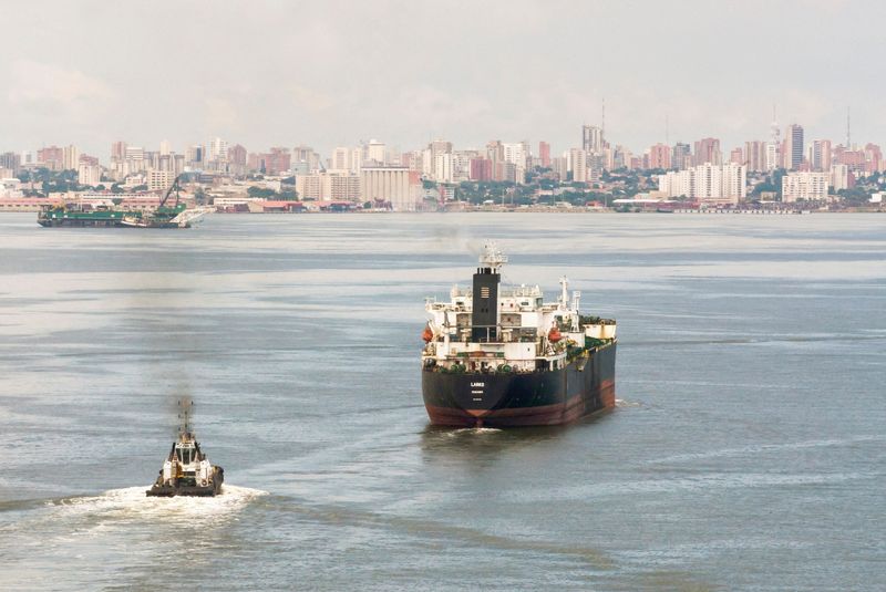 Venezuela's lack of dredging causes trouble for Chevron's heavy oil exports