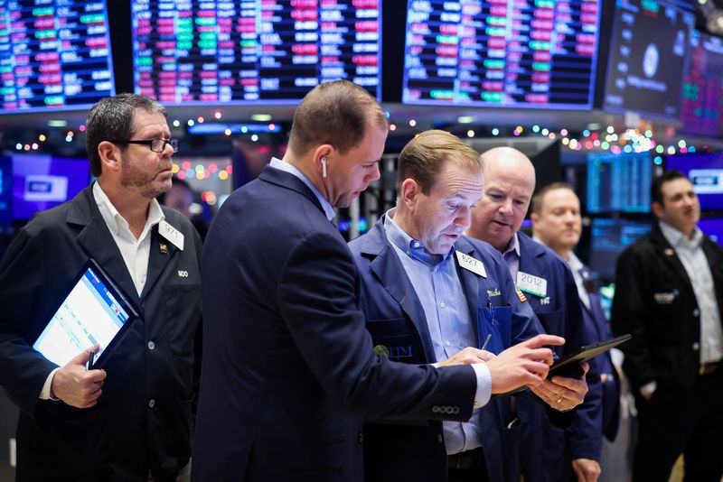 Wall St climbs on growth stocks boost ahead of inflation data