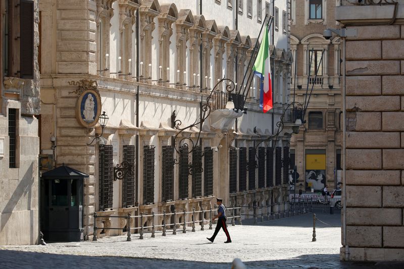 Italy approves .4 billion package to soften energy costs