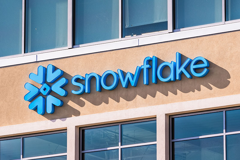 4 big analyst cuts: Snowflake downgraded twice on guidance miss