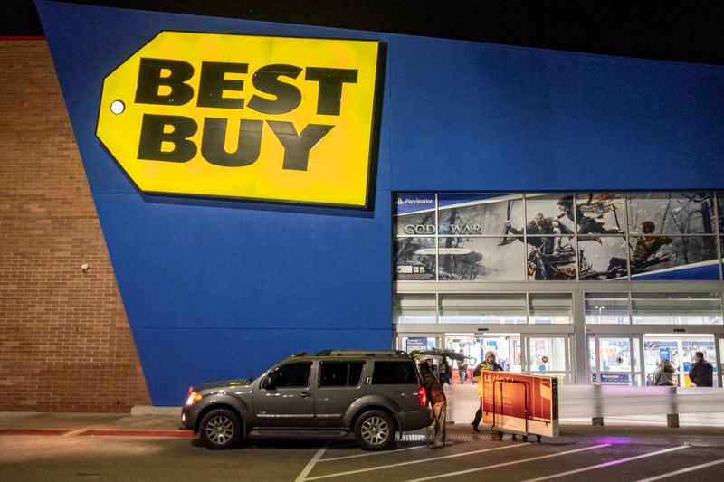 Best Buy says demand weakness to bottom out by year end, sales decline narrows