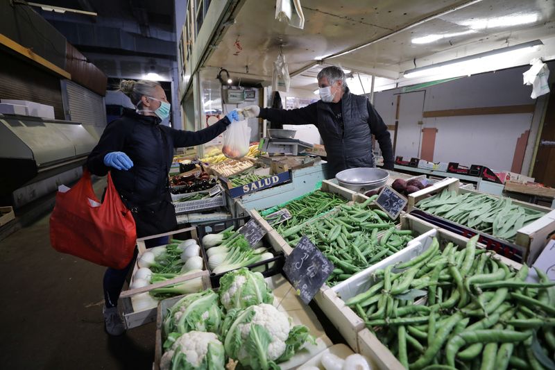Explainer-How France secured a fall in food prices