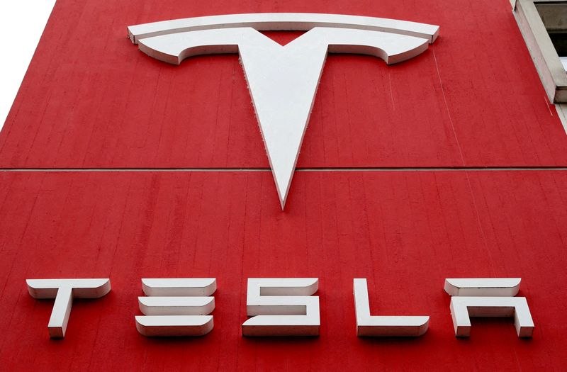 Tesla launches cheaper Model S and X versions in US with shorter ranges