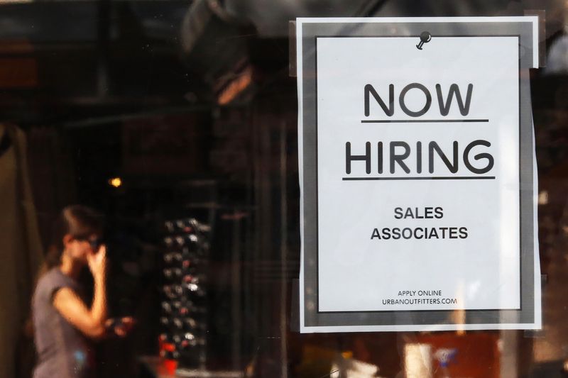 Exclusive-US retailer holiday hiring to drop to levels last seen in 2008