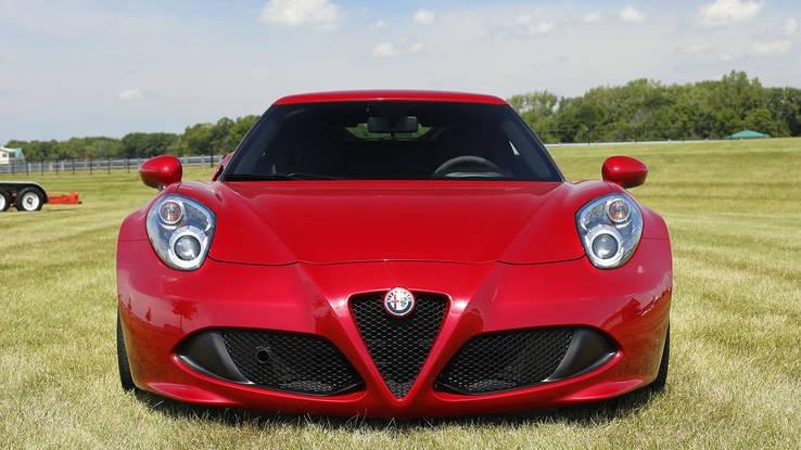 2015 Alfa Romeo 4C Coupe: Race Organizer Review