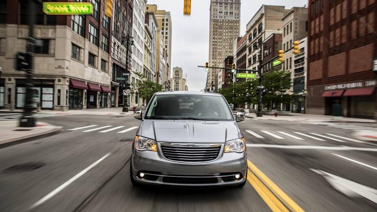 2015 Chrysler Town & Country S review notes: Tried and true