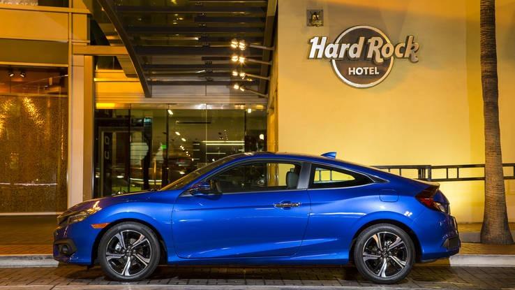 Honda Civic Coupe first drive: Sacrifice for style